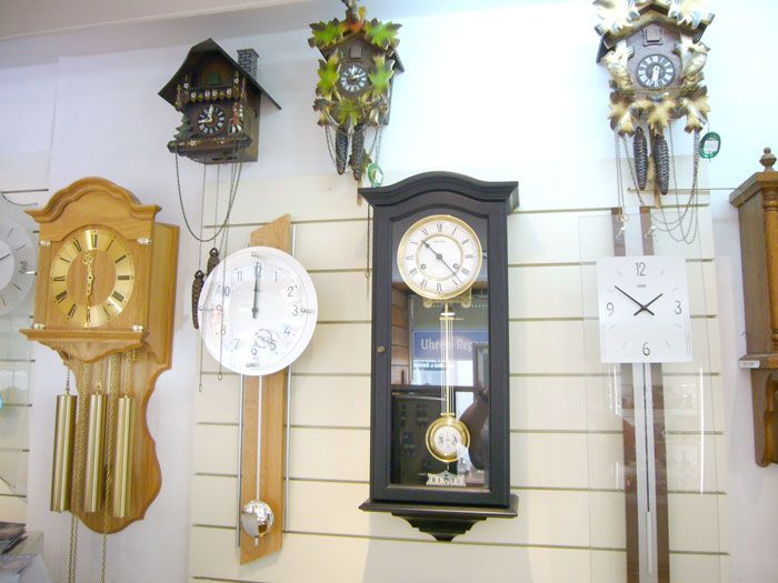 Aufnahme von verschiedenen Wanduhren